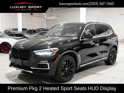 Used 2019 BMW X5 xDrive40i w/ Premium Package 2