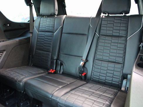 Used 2023 Cadillac Escalade Sport Platinum image 24