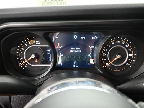 New 2025 Jeep Wrangler Unlimited Sahara image 15