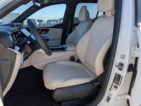 Used 2026 Mercedes-Benz GLC 300 GLC 300 image 14