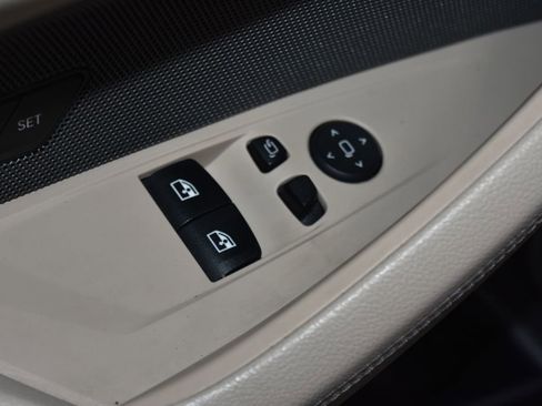 Used 2021 BMW 440i xDrive Coupe w/ Premium Package image 6