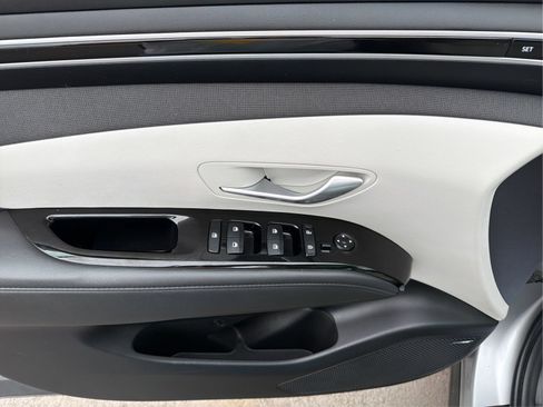 Certified 2024 Hyundai Tucson Limited AWD/4WD image 21