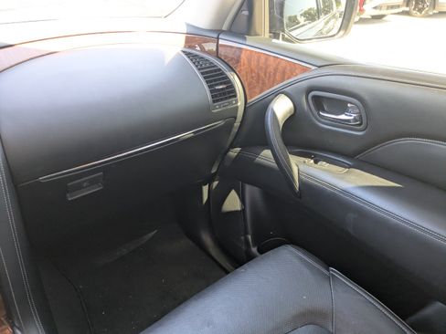 Used 2018 INFINITI QX80 2WD w/ Driver Assistance Package image 21