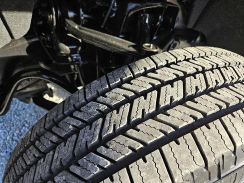 Used 2015 Chevrolet Silverado 2500 W/T image 47