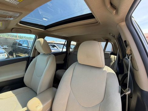 Used 2011 Toyota RAV4 4WD w/ Upgrade Value Pkg image 21