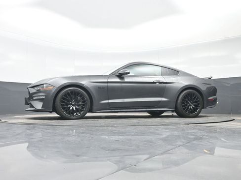 Used 2019 Ford Mustang GT image 27