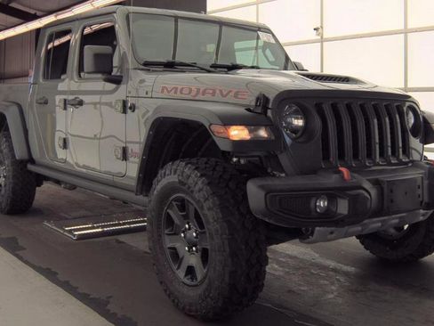 Used 2022 Jeep Gladiator Mojave image 4