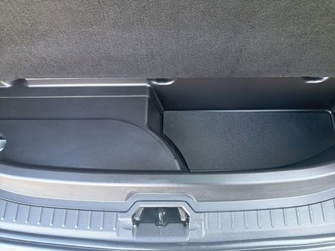 Used 2016 Ford C-MAX SEL w/ Equipment Group 301A image 14