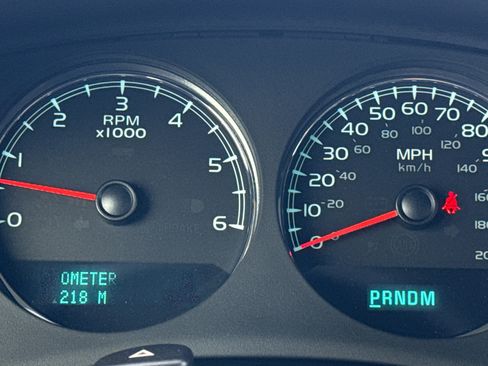 Used 2011 Chevrolet Tahoe LS image 21