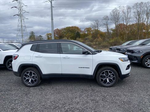 New 2026 Jeep Compass Limited image 2