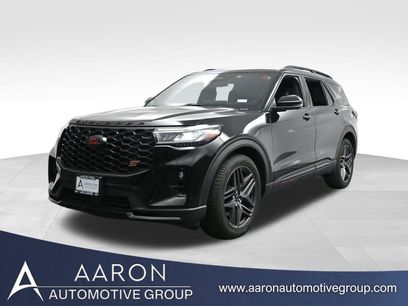 Used 2025 Ford Explorer ST