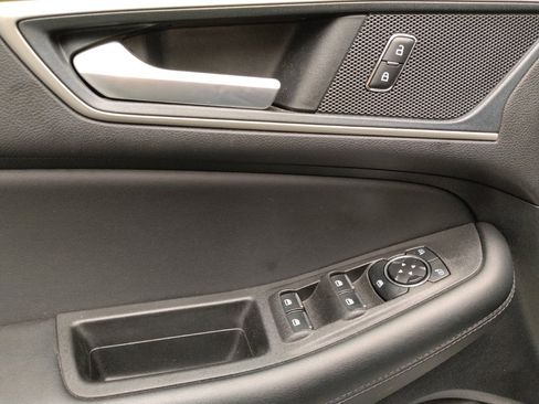 Used 2024 Ford Edge SEL image 27