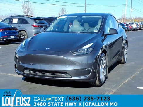 Used 2024 Tesla Model Y Long Range image 2