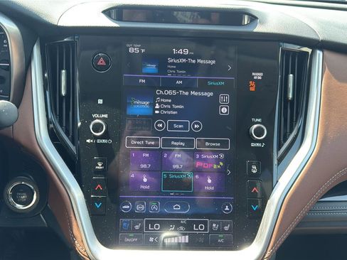 Used 2022 Subaru Outback Touring w/ Popular Package #2 image 16