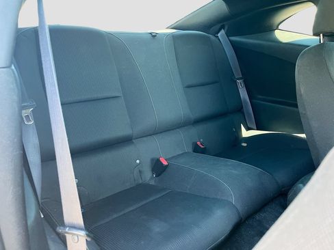 Used 2015 Chevrolet Camaro LT RWD image 23