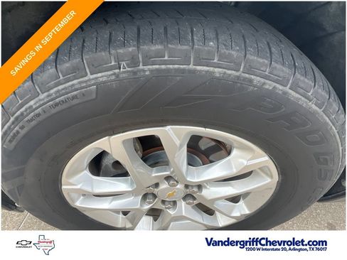 Used 2019 Chevrolet Traverse LT AWD/4WD image 2