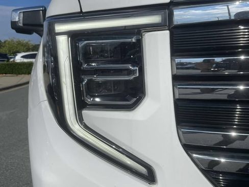 Used 2024 GMC Sierra 1500 SLT RWD image 8