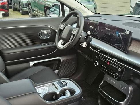 New 2026 Hyundai Ioniq 9 Limited AWD/4WD image 10