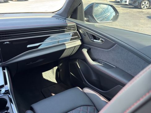 New 2026 Audi SQ8 Prestige image 26