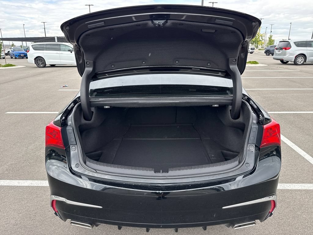 Used 2018 Acura TLX w/ Technology Package AWD/4WD image 25