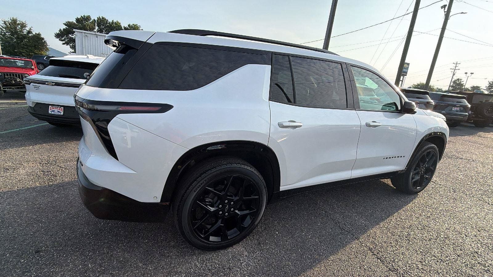 Used 2024 Chevrolet Traverse RS AWD/4WD image 9