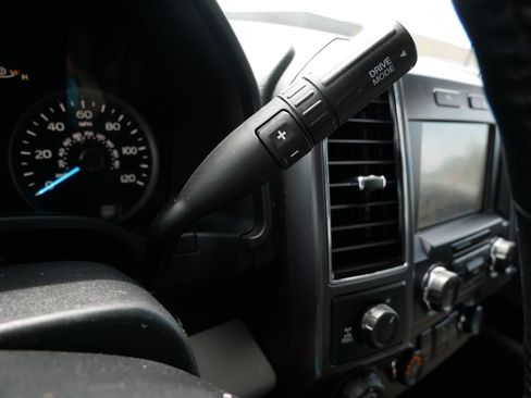 Used 2020 Ford F150 XLT w/ Equipment Group 302A Luxury AWD/4WD image 30