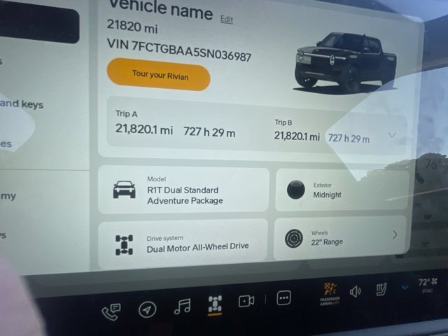 Used 2025 Rivian R1T Adventure Dual AWD/4WD image 16