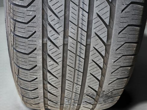 Certified 2025 Mercedes-Benz GLC 300 image 29