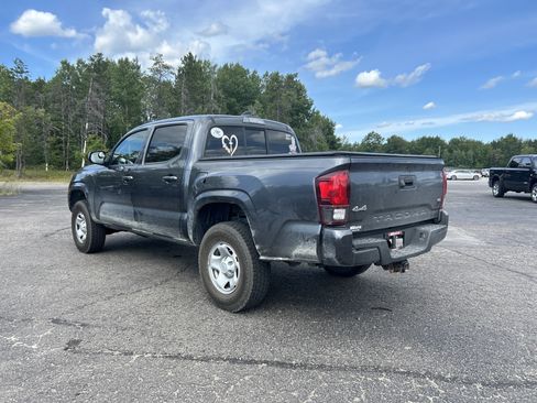 Used 2021 Toyota Tacoma SR AWD/4WD image 6