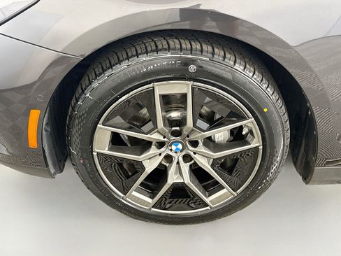 Used 2026 BMW 530i RWD image 38