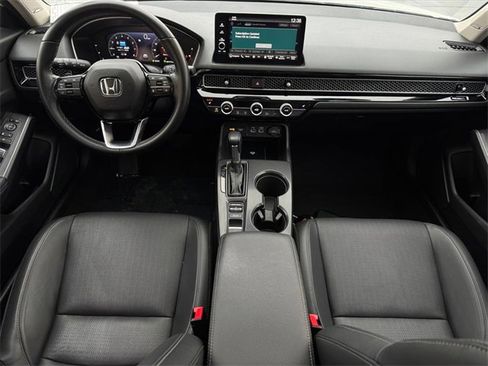 Certified 2023 Honda Civic Touring image 4