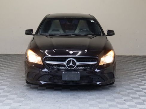 Used 2015 Mercedes-Benz CLA 250 image 4