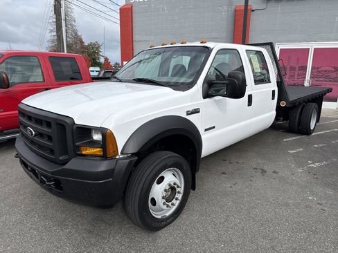 Used 2006 Ford F450 XL image 1