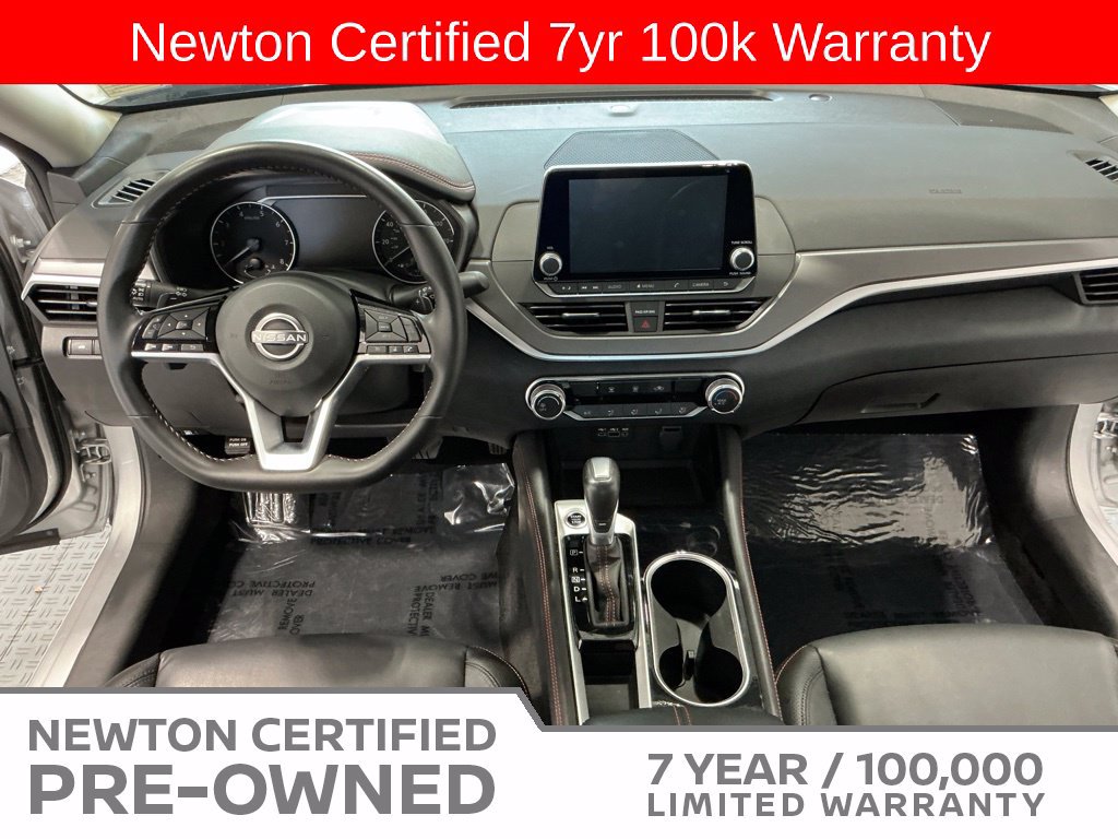 Used 2025 Nissan Altima 2.5 SR FWD image 10