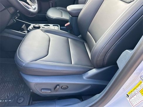 New 2025 Ford Maverick Lariat w/ Black Appearance Package image 16