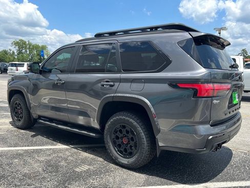 Used 2024 Toyota Sequoia TRD Pro AWD/4WD image 26