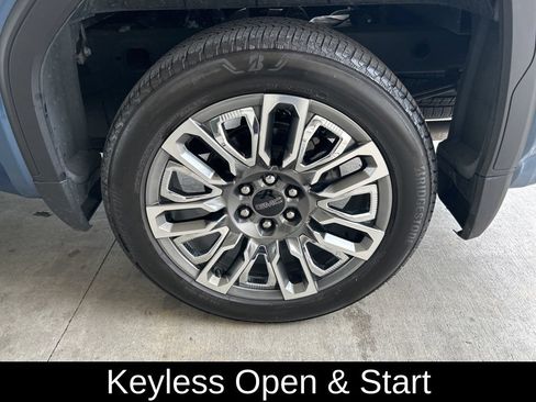 Used 2025 GMC Sierra 1500 Denali Ultimate AWD/4WD image 21