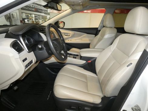 Used 2020 Nissan Murano SL image 13