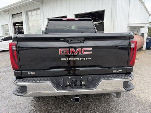 New 2026 GMC Sierra 2500 SLT AWD/4WD image 7