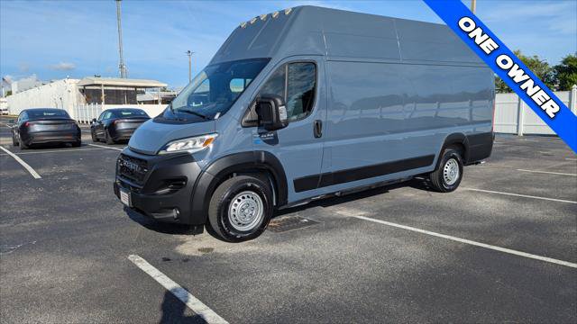Used 2024 RAM ProMaster 3500 FWD image 2