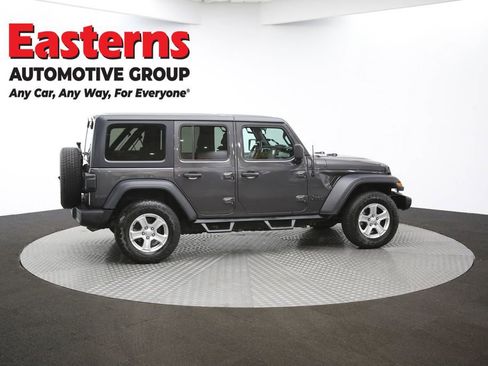 Used 2019 Jeep Wrangler Unlimited Sport S image 44