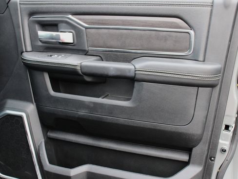 New 2026 RAM 2500 Laramie w/ Night Edition image 28