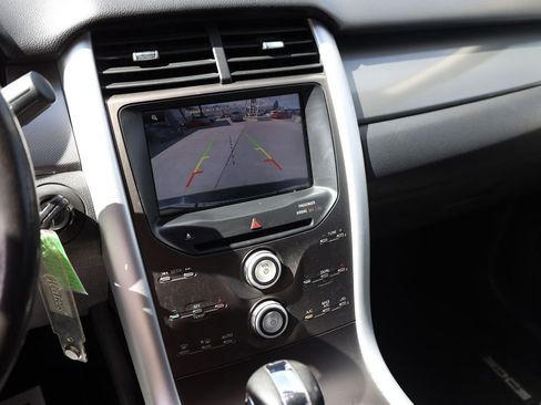 Used 2014 Ford Edge SEL w/ Equipment Group 205A AWD/4WD image 15