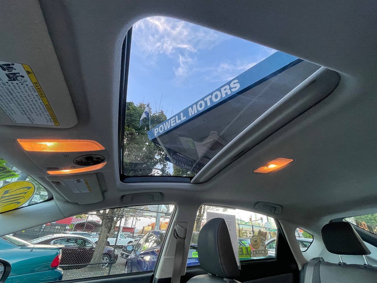 Used 2012 Toyota Prius Four w/ Deluxe Solar Roof Pkg FWD image 9
