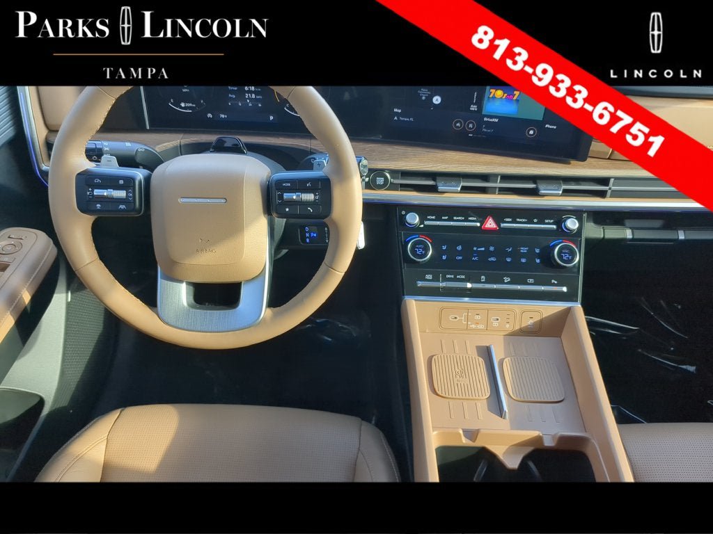 Used 2024 Hyundai Santa Fe Limited FWD image 12