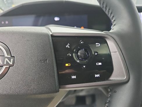 Used 2025 Nissan Murano SL image 40