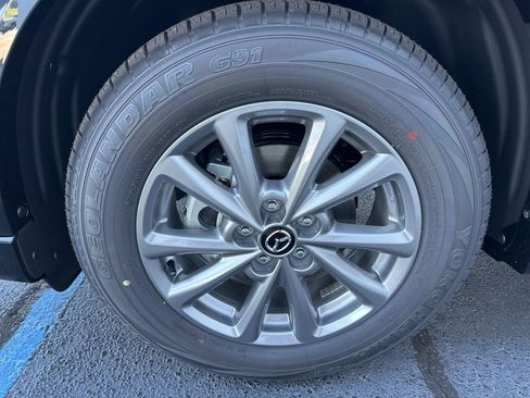 New 2025 MAZDA CX-5 AWD 2.5 S w/ Preferred Package image 4