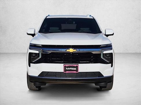 New 2026 Chevrolet Suburban LS image 6