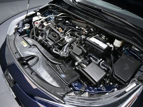 Used 2024 Toyota Corolla LE image 68