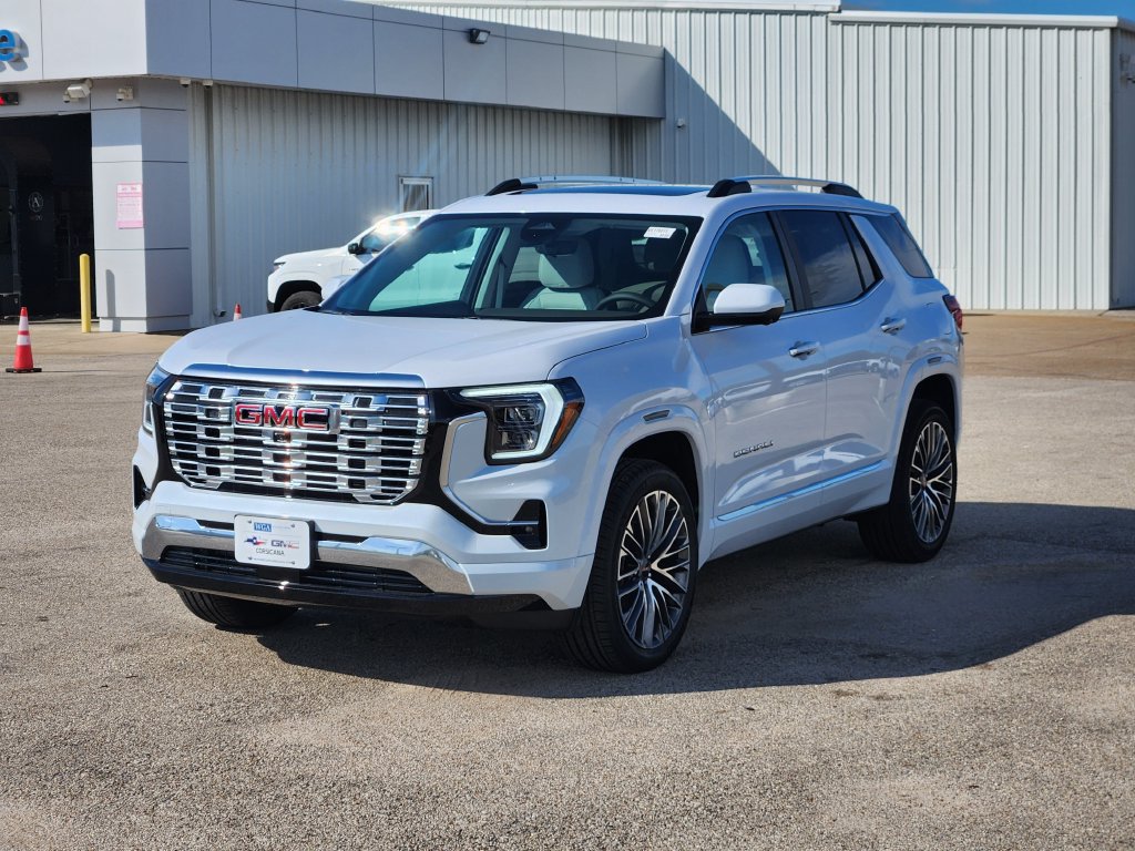 New 2027 GMC Terrain Denali w/ LPO, Floor Liner Package AWD/4WD image 2